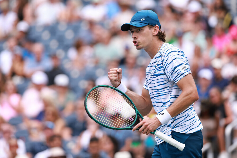 Us Open De Minaur Si Aggiudica Il Derby Aussie Contro Thompson Ad