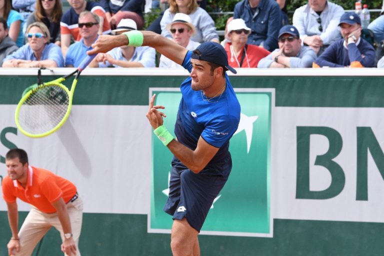 Berrettini, il servizio e il record di Federer