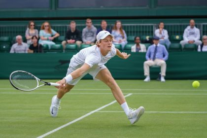 Wimbledon: Sinner scivola sull'erba, Fucsovics lo batte in ...