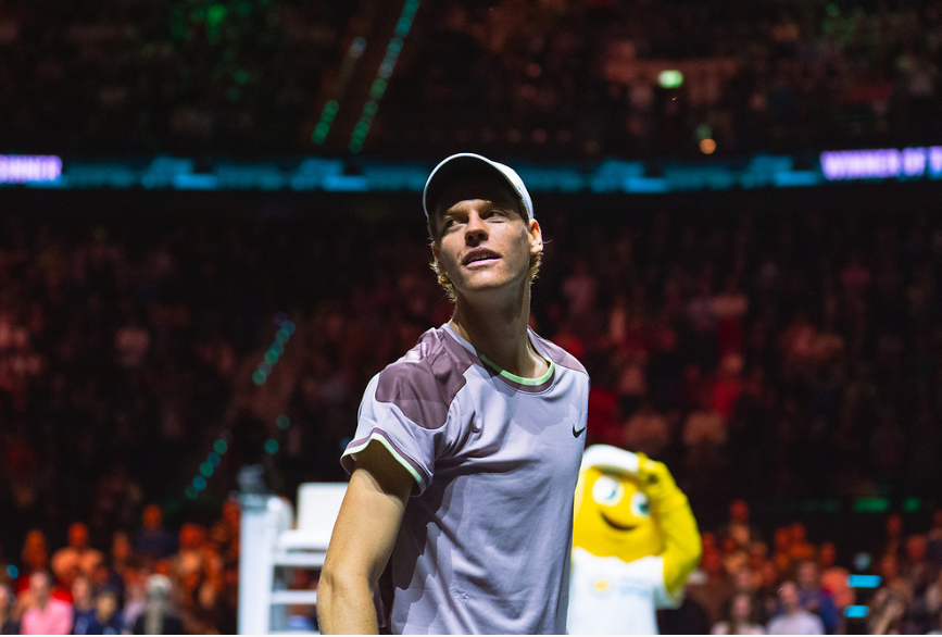 ATP Rotterdam 2024, Jannik Sinner asso pigliatutto: batte un sontuoso De  Minaur e trionfa anche in Olanda